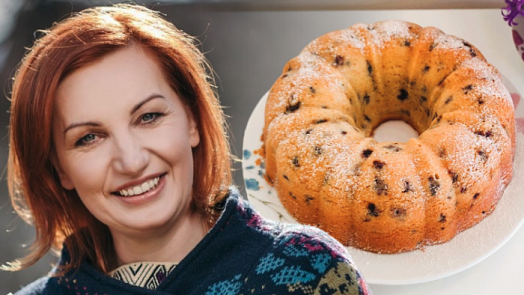 Tuhle bábovku od Petry Burianové budete péct celé léto: Kombinace tvarohu, borůvek a levandule je hit