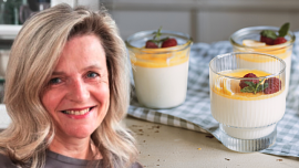 Sladké léto: Panna cotta z podmáslí podle Míši Landové je lehká a svěží. Citronový krém dodá dokonalou chuť