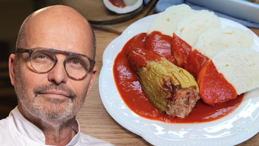 Zdeněk Pohlreich má na plněné papriky jednoduchý fígl: Kombinuje dva druhy masa a rajskou dochucuje skořicí