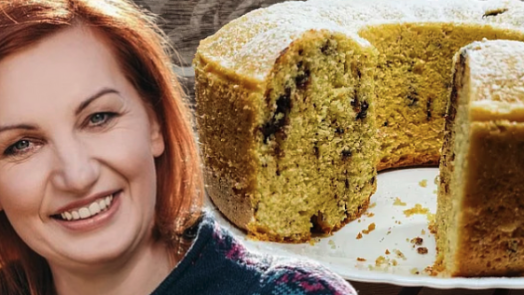 Bábovka z vaječného likéru podle Petry Burianové: Do těsta přidává i pudinkový prášek a kousky čokolády