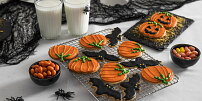 Pavouci z čokolády, mumie z párků a duchové z mozzarelly. Pět nápadů na halloweenské pohoštění, které pobaví i zachutná