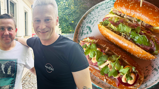 Jan Punčochář připravil speciální hot dogy pro Oktagon: V prodeji bude 3000 kusů a vydávat se budou do 30 vteřin