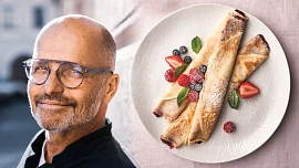 Palačinky podle receptu Zdeňka Pohlreicha: Jemné a krásně vláčné, dochucené marmeládou a pocukrované chutnají skvěle