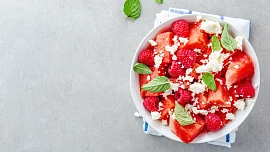 Netradiční recepty z melounu: Dejte si ho s balkánským sýrem nebo s vínem!