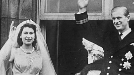Královna Alžběta II. a princ Filip: Na jejich svatbě se podávala tříchodová snídaně, součástí byla dušená koroptev