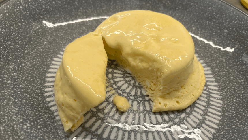 Omeleta už nikdy nebude jednodušší na přípravu, mikrovlnka dokáže divy.