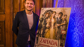 Štědrý den Jiřího Mádla bude letos v Budějovicích: Těším se na vánočku, kakao a červený čaj, říká herec