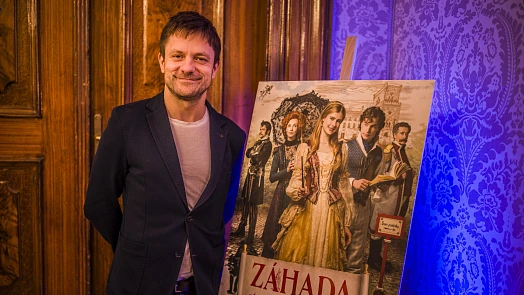 Štědrý den Jiřího Mádla: Těším se na vánočku, kakao a červený čaj, říká herec, který stráví svátky v Budějovicích