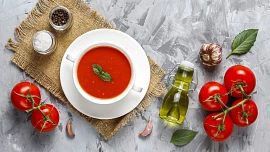 Propadněte studeným polévkám: Naučíme vás slavné gazpacho i bulharský tarator