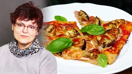 Pečeme s Ivou: Upečte si se mnou zdravější variantu domácí pizzy, s polovinou mouky celozrnné! Příprava nedá mnoho práce