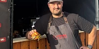 U Dřeváka nabízí burgery, které ovládly mnoho soutěží: Nelovíme módní vlny, ale držíme kvalitu, říká majitel Radek Klimeš