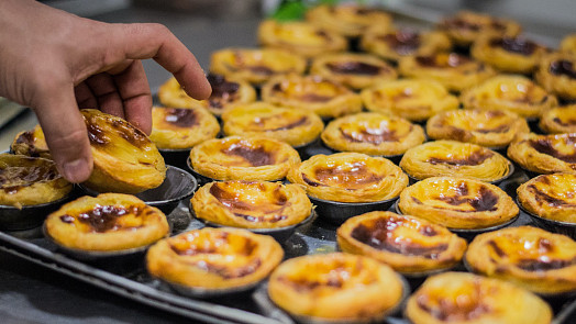 Koláčky až z Lisabonu: Víte, že za objev pastéis de nata vděčíme mnichům z portugalského kláštera?