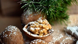 Zdravé Vánoce našich (pra)babiček: Dětem se dávaly panenky z ovoce místo dárků