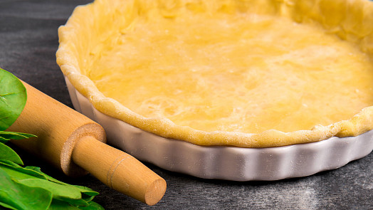 Co je slepé pečení? Díky tomuto jednoduchému fíglu se těsto vždy dopeče a každý koláč bude dokonale křehký