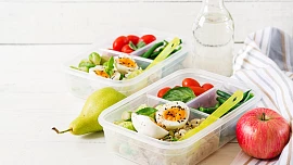 6 tipů na snadné a rychlé obědy do krabičky: Skvělé slané muffiny i výtečné saláty ze zbytků