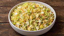 Velikonoční vajíčkový salát s pórkem voní koprem: Dejte klasice více svěžesti a trochu štiplavosti