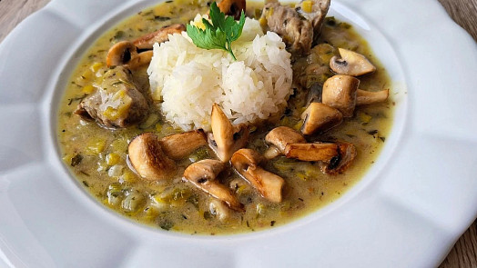 Perfektní vepřové frikasé se žampiony jako z luxusní restaurace: Nebojte se názvu a připravte si vynikající oběd