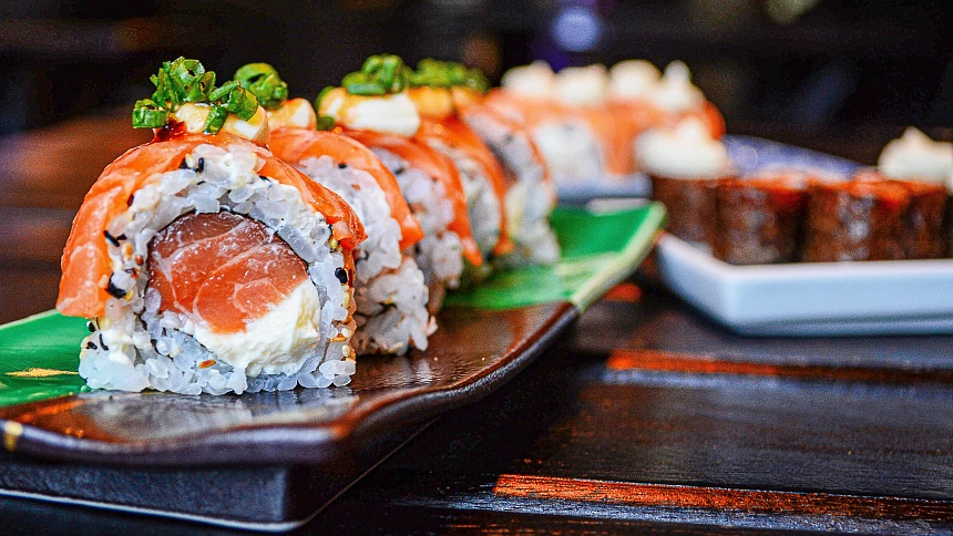 Japonské sushi a hry: Co jedí sportovci v Tokiu na letošní olympiádě a co naopak jíst nesmějí? Japonské sushi a hry: Co jedí sportovci v Tokiu na letošní olympiádě a co naopak jíst nesmějí?