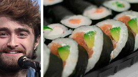 Jídelní rozmary slavných: Filmový Harry Potter, herec Daniel Radcliffe ujíždí na sladkém a miluje jednoduše připravené sushi