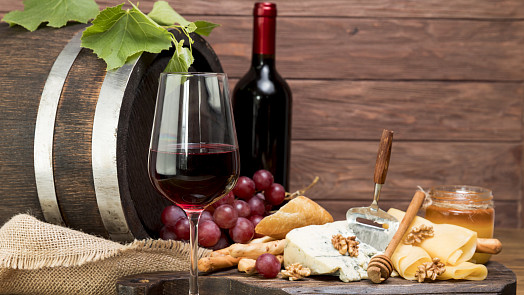 Umíte k jídlu nabídnout správné víno? Přečtěte si tipy a rady od zkušeného sommeliera!