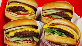 Jedlíkova cesta kolem světa: Americká kuchyně, to nejsou jen hamburgery a hot dogy