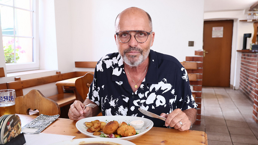 Zdeněk Pohlreich a Ano, šéfe! jsou zpátky: V Liberci se dvakrát brečelo, vidět byla shnilá párátka i „perverzní“ buřty na pivu