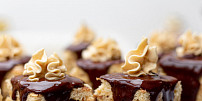 Čokoládová poleva ganache: Naučte se ji dělat jako profík a vaše dorty budou luxusní!