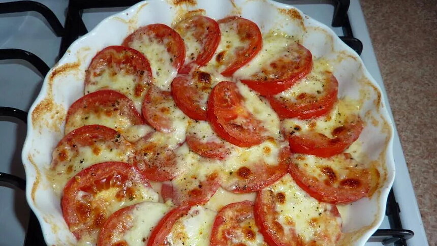 Zapečená rajčata s mozzarellou