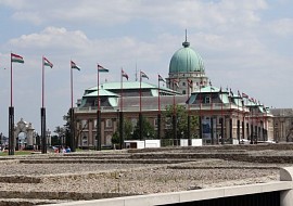 vrch Várhegy s královským palácem