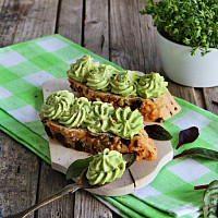 Chlebíčky Zdroj: Top recepty