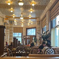 Prostor Café Imperial je skutečně impozantní. Zdroj: Vilém Besser / Toprecepty.cz
