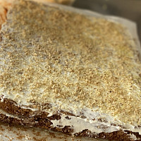 Příprava mrkvového dortu Zdroj: se souhlasem restaurace Hliněná bašta