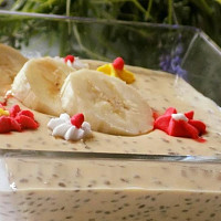 Domácí karamelový jogurt s chia semínky Zdroj: Toprecepty