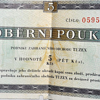 Nákupní poukázky, neboli bony. Zdroj: Lukáš Řezník, CC BY-SA 3.0, via Wikimedia Commons
