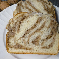 Babka s ořechovou náplní Zdroj: Toprecepty