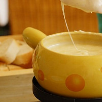 Fondue Zdroj: Toprecepty