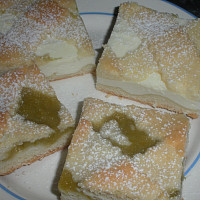 Moučník s rebarborou Zdroj: Moučník s rebarborou