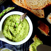 chřestové pesto Zdroj: Toprecepty