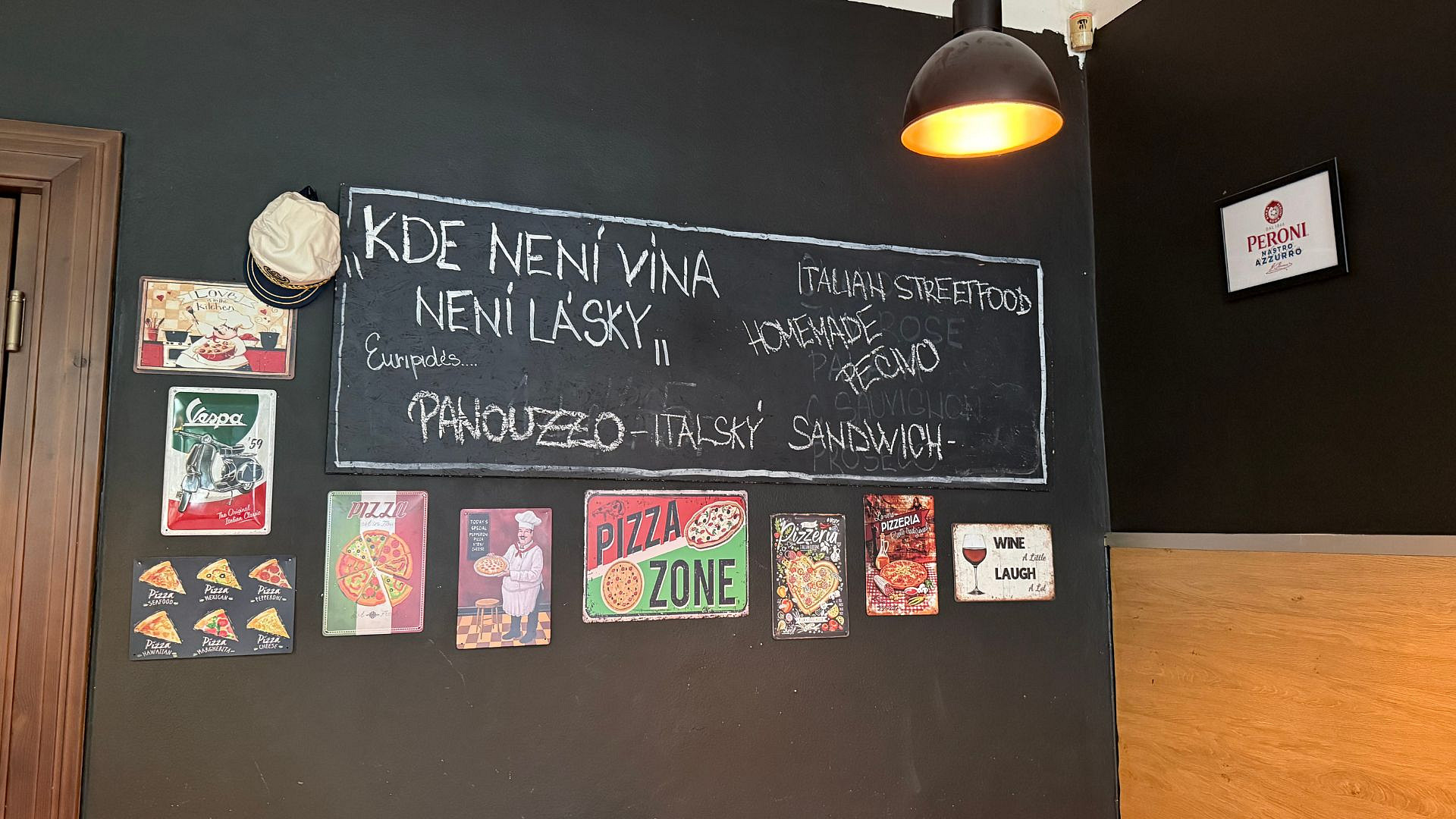 Našli jsme nejlepší pizzu v Brně: Neapolskou klasiku si vychutnáte do 300 korun, za zážitek si trochu připlatíte