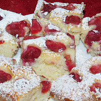 Bublanina s třešněmi Zdroj: Toprecepty