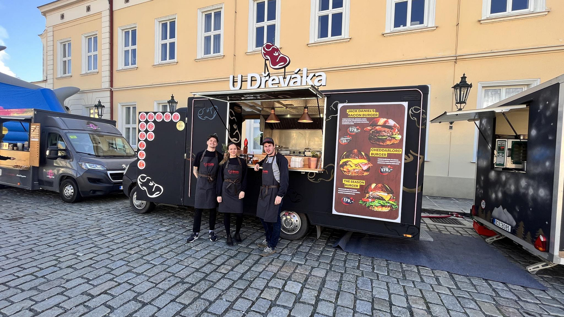 U Dřeváka nabízí burgery, které ovládly mnoho soutěží: Nelovíme módní vlny, ale držíme kvalitu, říká majitel Radek Klimeš