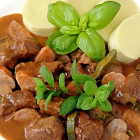 Červené maso Zdroj: Toprecepty