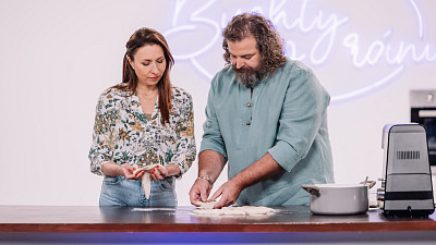 Šarišské kapustníky se dělají z kynutého těsta se sádlem. Zdroj: se souhlasem České televize, Marie Baráková