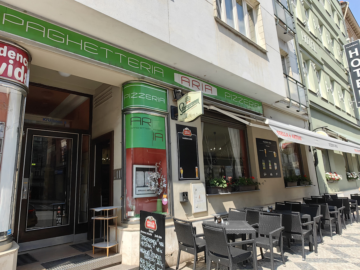 Z Florence na dovolenou s plným žaludkem: Kde si dát jídlo za rozumnou cenu, posedět s pizzou a nebo si jen vychutnat skvělou kávu