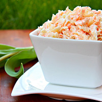 Salát coleslaw Zdroj: Toprecepty