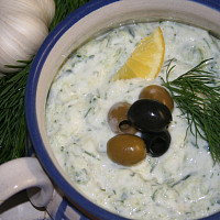 Tzatziki Zdroj: Toprecepty
