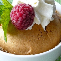 Jak ozdobit mug cake Zdroj: Toprecepty