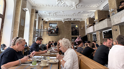 Vinohradský parlament Zdroj: Zdroj: Toprecepty