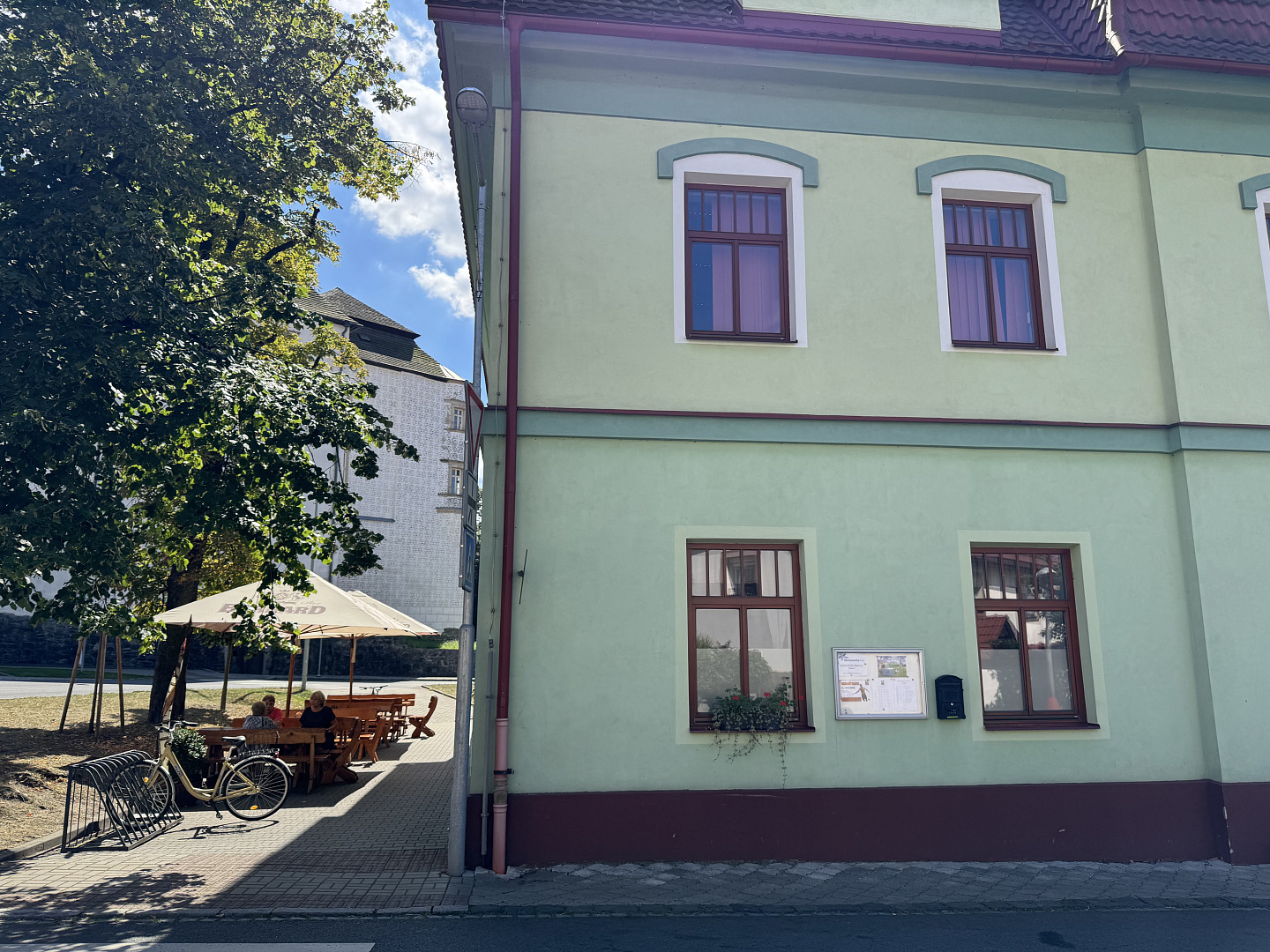 Vydali jsme se otestovat restauraci U Jelena z Pohlreichova Ano, šéfe! Kupované knedlíky opět nenadchly