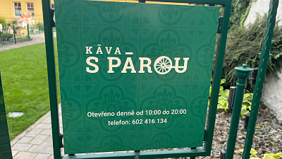Oblíbená kavárna má otevřeno každý den. Zdroj: Vilém Besser, Toprecepty